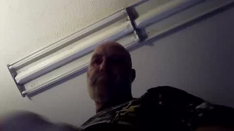 Kmacock online show from October 2025 11:57:01 PM