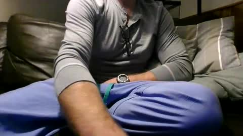 Knight3975 online show from October 2025 03:11:02 PM