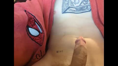 Snapshot of kniloc chatting on February 2025 01:36:02 AM kniloc online show from February 2025 01:36:02 AM