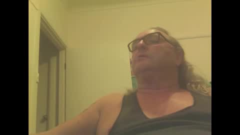 knobout online show from December 2024 09:35:01 AM