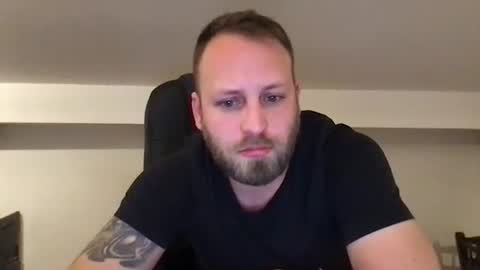 hugo online show from January 2025 06:35:02 PM