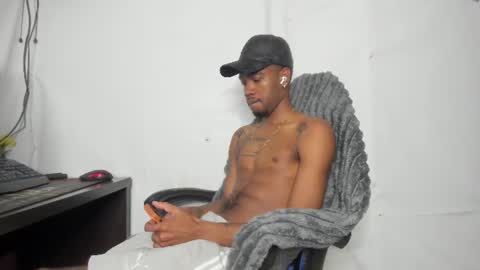 Snapshot of kofi_exotic_ chatting on July 2026 05:49:02 PM kofi online show from July 2026 05:49:02 PM