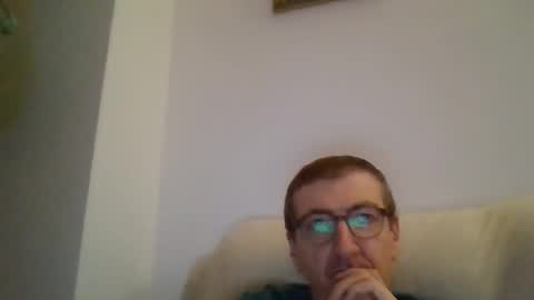 JUAN CARLOS online show from October 2025 09:12:02 PM