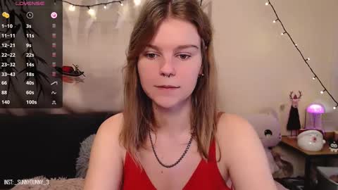 Snapshot of komorebbi chatting on December 2024 01:40:02 AM Marta online show from December 2024 01:40:02 AM