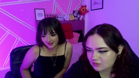 Snapshot of koning_moretti chatting on April 2026 05:21:02 AM camila online show from April 2026 05:21:02 AM