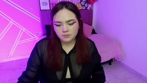 Snapshot of koning_moretti chatting on May 2026 03:33:01 AM camila online show from May 2026 03:33:01 AM