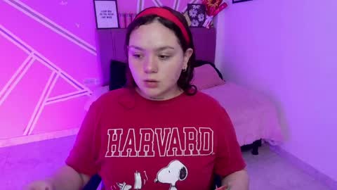 Snapshot of koning_moretti chatting on May 2026 03:23:02 AM camila online show from May 2026 03:23:02 AM