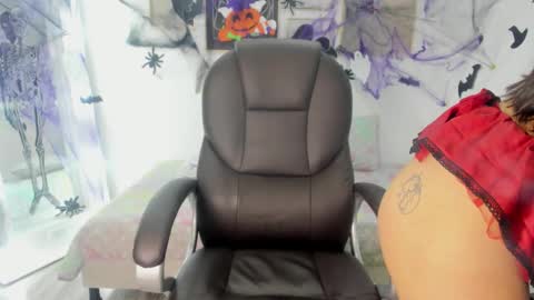 Koraline online show from October 2025 09:05:02 PM