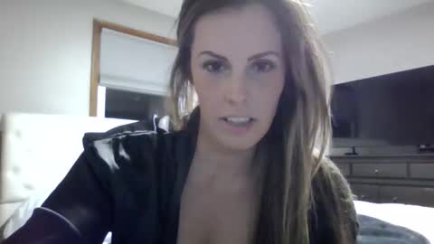 Snapshot of koralynn777 chatting on October 2025 04:24:02 AM KoraLynn777 online show from October 2025 04:24:02 AM