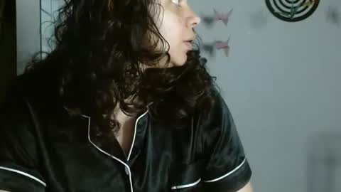 Karoll online show from January 2026 02:05:02 AM