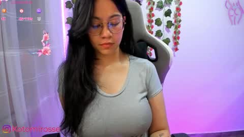Snapshot of kotomi_rosse chatting on May 2026 02:28:01 AM Kotomi online show from May 2026 02:28:01 AM