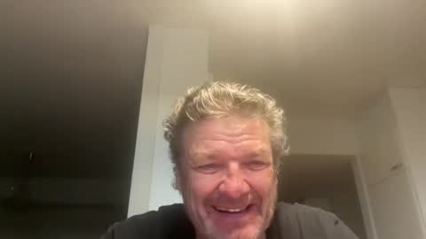 Snapshot of kovapoika chatting on October 2025 03:02:02 PM kovapoika online show from October 2025 03:02:02 PM