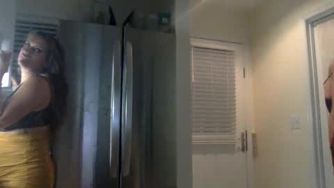 koyoteej online show from January 2025 08:10:01 AM