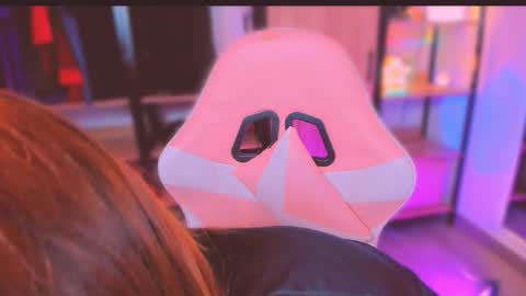 Khloe online show from March 2026 03:23:02 AM