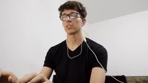 Snapshot of kpo10 chatting on December 2024 06:29:02 AM Facu online show from December 2024 06:29:02 AM