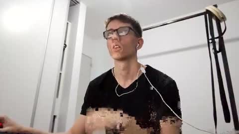 Snapshot of kpo10 chatting on January 2026 09:25:01 AM Facu online show from January 2026 09:25:01 AM