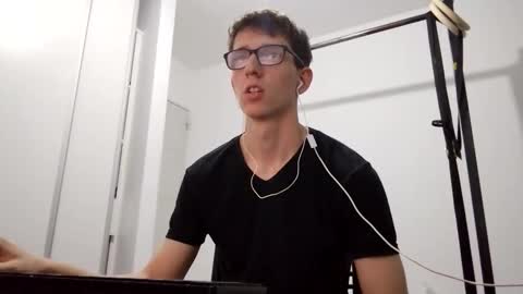 Snapshot of kpo10 chatting on February 2026 12:33:01 PM Facu online show from February 2026 12:33:01 PM