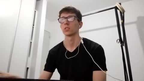 Snapshot of kpo10 chatting on February 2026 04:09:02 AM Facu online show from February 2026 04:09:02 AM