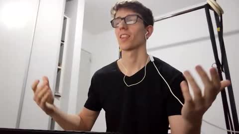 Snapshot of kpo10 chatting on February 2026 08:25:02 AM Facu online show from February 2026 08:25:02 AM