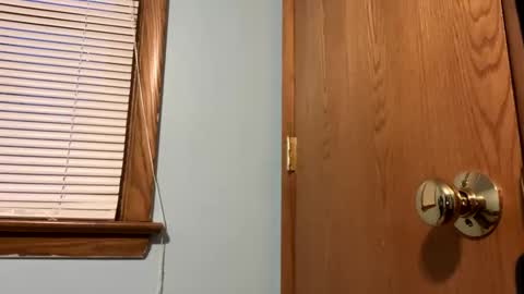 Snapshot of krazy_kums chatting on October 2025 11:25:01 AM krazy_kums online show from October 2025 11:25:01 AM