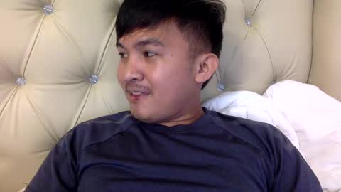 Snapshot of krezikeed chatting on March 2025 06:32:01 AM krezikeed online show from March 2025 06:32:01 AM