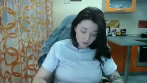 Kris online show from December 2025 09:55:01 PM