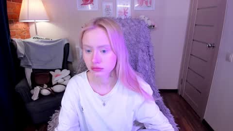 kris_grant online show from January 2025 10:18:02 AM