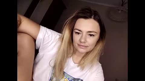 KrissSexi online show from October 2025 05:30:01 AM