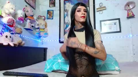 krisstal703358 online show from January 2026 04:26:01 AM