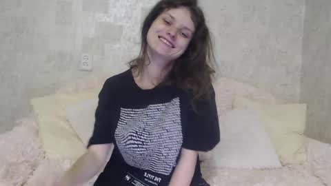 Snapshot of krissvoss chatting on September 2025 07:26:01 PM krissvoss online show from September 2025 07:26:01 PM