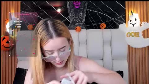 kristal online show from October 2025 12:18:02 PM