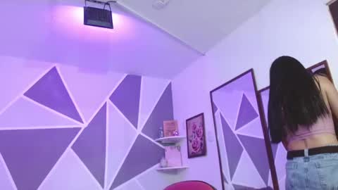 Kristall online show from March 2025 04:03:02 PM