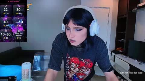 Snapshot of kristinaholland chatting on December 2024 08:15:02 AM kristina online show from December 2024 08:15:02 AM