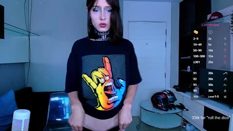 Snapshot of kristinaholland chatting on January 2025 07:46:01 AM kristina online show from January 2025 07:46:01 AM