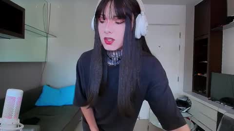 Snapshot of kristinaholland chatting on March 2025 09:43:01 AM kristina online show from March 2025 09:43:01 AM