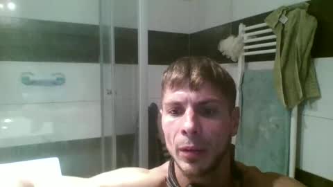 Snapshot of kronoss23 chatting on October 2025 03:45:02 PM kronoss23 online show from October 2025 03:45:02 PM