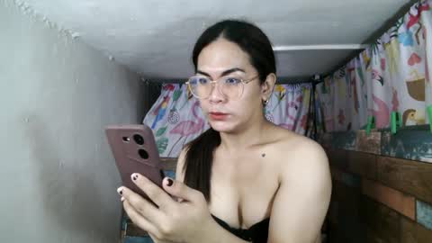 janella online show from March 2026 05:24:02 AM
