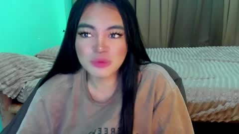 krystal_angel online show from June 2026 01:28:02 AM