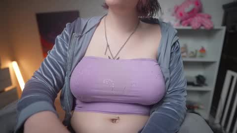 Snapshot of krystalsyxx chatting on February 2025 07:28:02 PM Krystal Syx online show from February 2025 07:28:02 PM