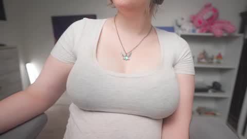 Snapshot of krystalsyxx chatting on September 2025 04:19:01 PM Krystal Syx online show from September 2025 04:19:01 PM