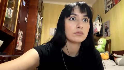 Snapshot of krystleprzygocki chatting on March 2026 08:15:01 PM Mira online show from March 2026 08:15:01 PM