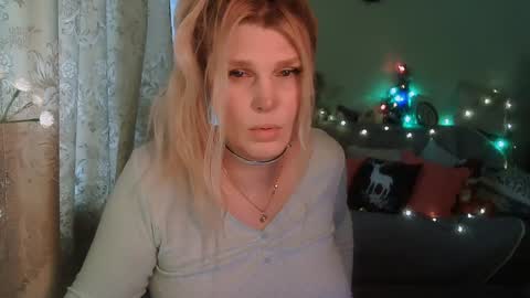 Snapshot of kudesnizza chatting on December 2024 10:30:01 AM Annika MTF ts post -op online show from December 2024 10:30:01 AM