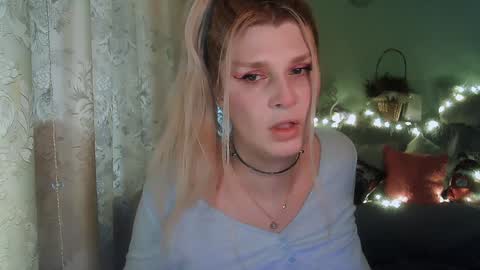 Snapshot of kudesnizza chatting on January 2025 10:29:02 AM Annika MTF ts post -op online show from January 2025 10:29:02 AM