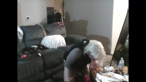 Snapshot of kulinky6969 chatting on December 2024 01:39:02 PM kulinky6969 online show from December 2024 01:39:02 PM