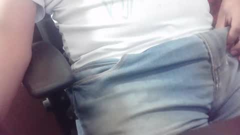 Snapshot of kunahub17 chatting on September 2025 04:34:02 AM kunahub17 online show from September 2025 04:34:02 AM