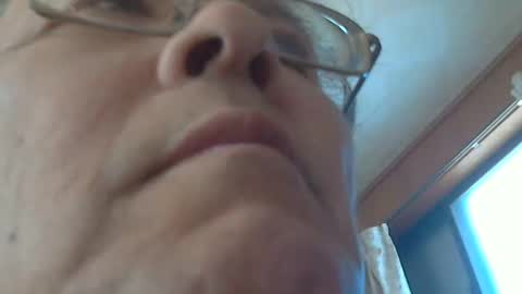 kunio37 online show from March 2026 06:39:01 AM