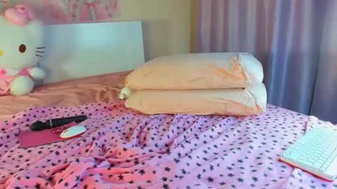 Anna online show from November 2025 02:20:01 AM