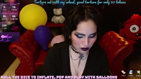 Snapshot of kureiji_fetish chatting on January 2025 04:04:01 AM Fetiche Woman online show from January 2025 04:04:01 AM