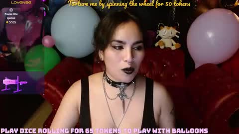 Snapshot of kureiji_fetish chatting on March 2025 11:03:01 AM Fetiche Woman online show from March 2025 11:03:01 AM