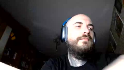 kuzmabig online show from November 2025 09:58:01 PM